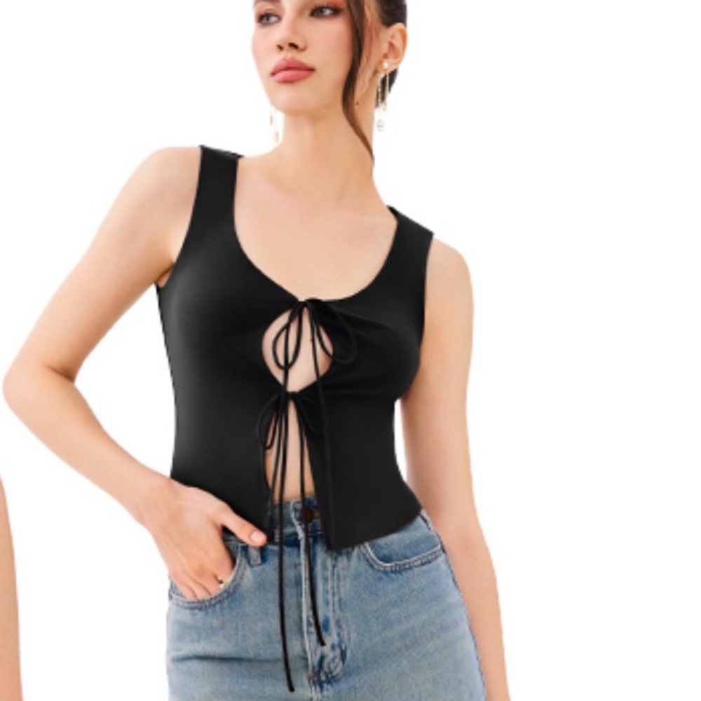 REORIA U-Neck Adjustable Tie-Front Crop Top Soft Sexy Sleeveless Tops <<299>>